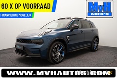 lynk-co-01-1.5-plug-in-hybridezwarte.hemeltrekhaaknap