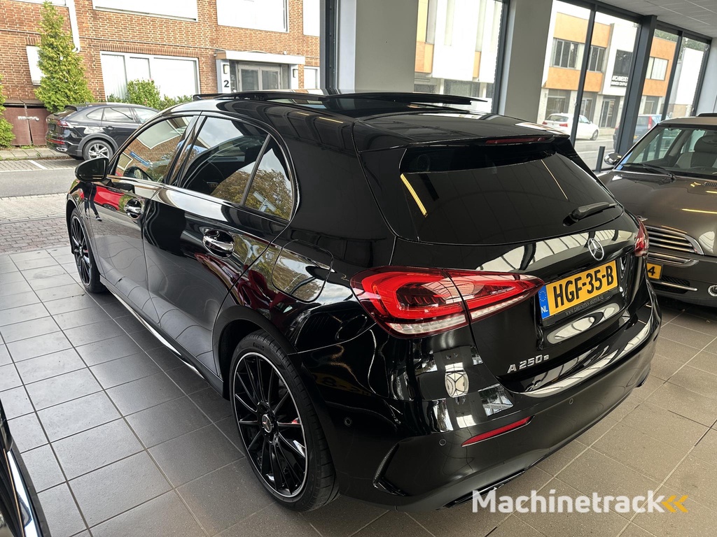 Mercedes-Benz A-klasse 250 e Premium Plus