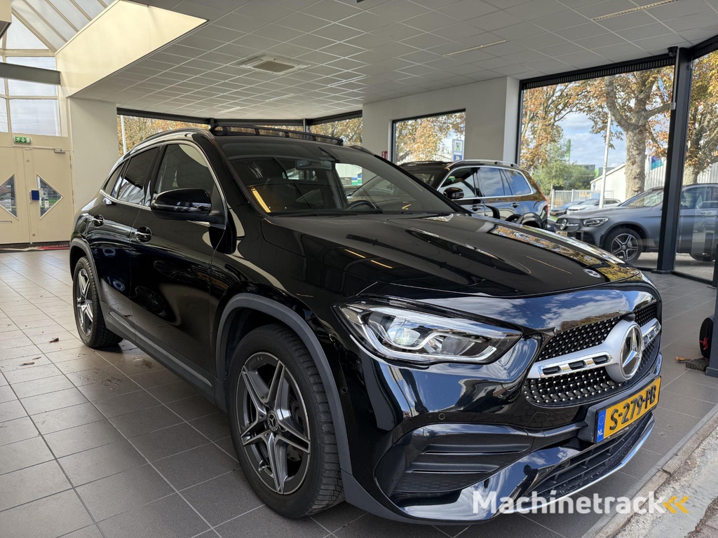 Mercedes-Benz GLA-klasse 250 4MATIC AMG Line
