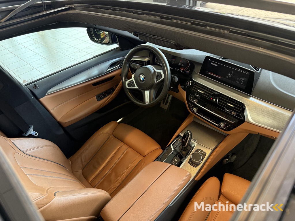 BMW 5-serie Touring 520i High Executive Edition