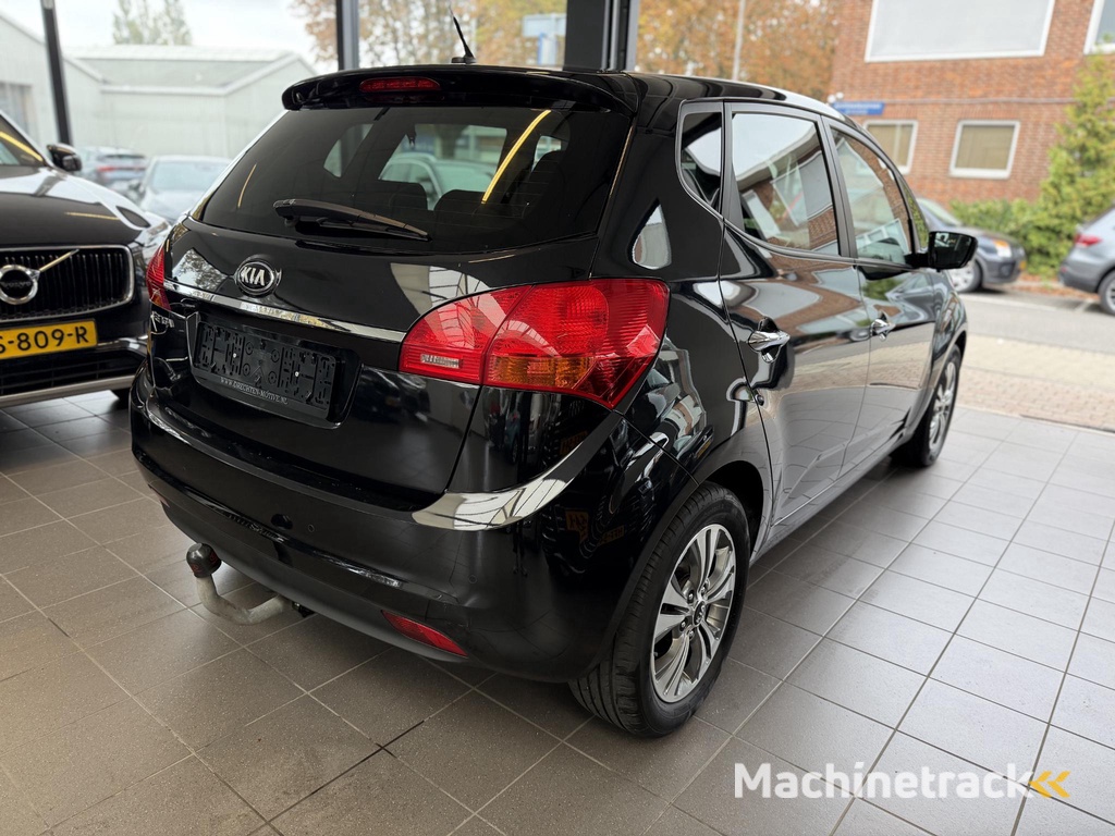 Kia Venga 1.6 CVVT DynamicLine