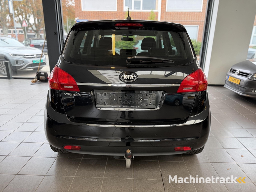 Kia Venga 1.6 CVVT DynamicLine