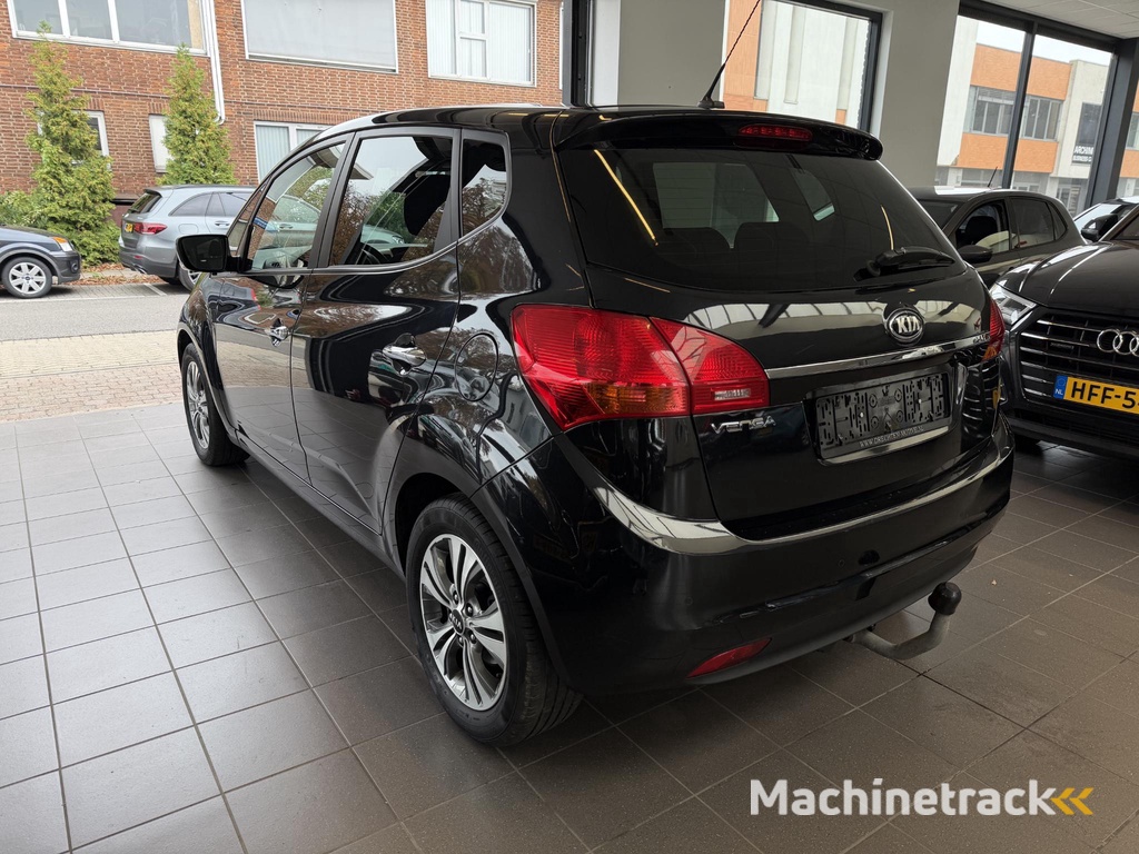 Kia Venga 1.6 CVVT DynamicLine