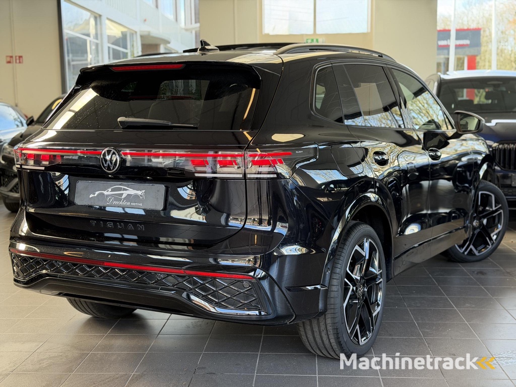 Volkswagen Tiguan 1.5 eTSI R-Line / Pano / Head-up/ 360