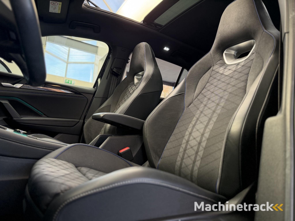 Volkswagen Tiguan 1.5 eTSI R-Line / Pano / Head-up/ 360