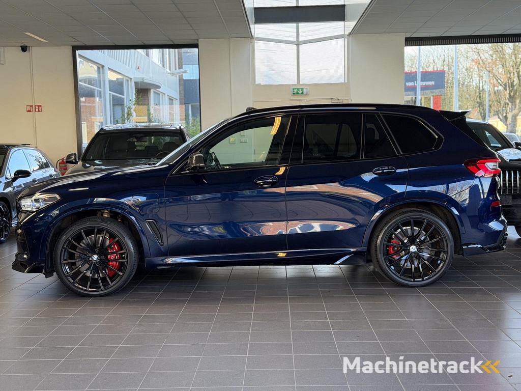 BMW X5 xDrive45e Executive PANO / NAVI / 360 / LASER