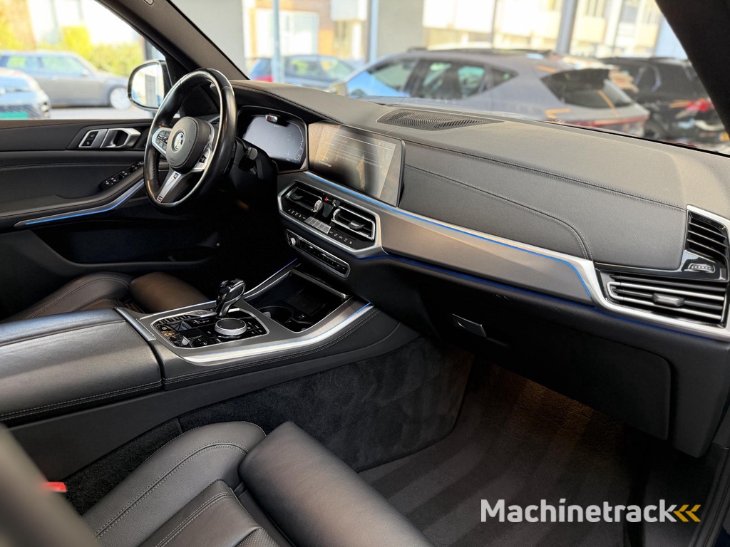BMW X5 xDrive45e Executive PANO / NAVI / 360 / LASER