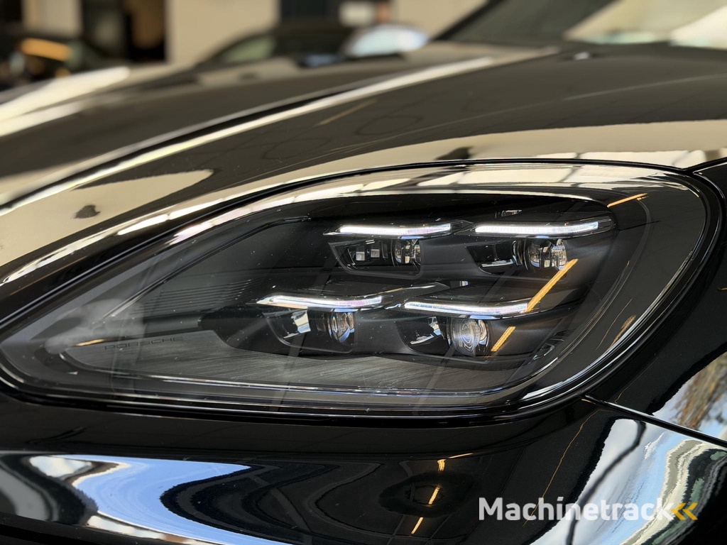 Porsche Cayenne Coupé 3.0 E-Hybrid Pano / Soft / 360 / Scherm