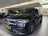 Minituur van Mercedes-Benz GLA-klasse 250 4MATIC AMG Line