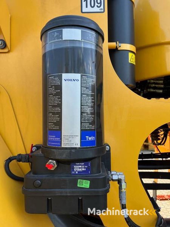 Volvo L260H-2024-new-unused-CDC-BSS-axlecoolers-3rd-hydr