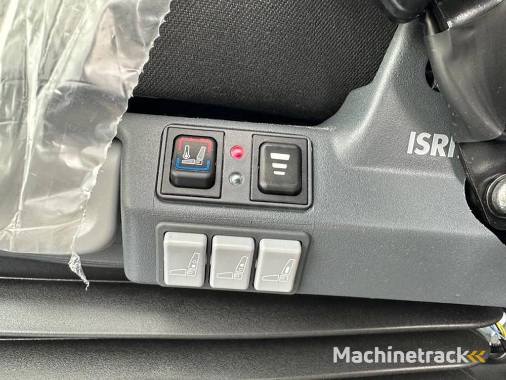 Volvo L110H-new-unused-BSS-CDS-3rd-and-4-th-valve-QC