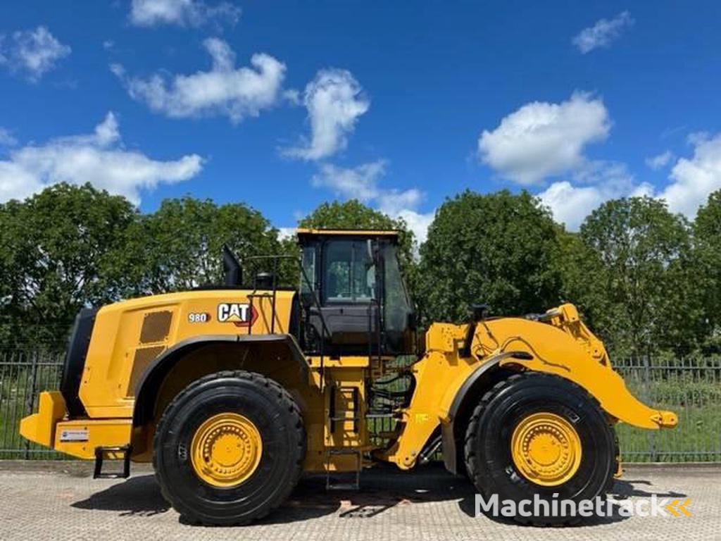 Caterpillar 980-demo-2022-with-only-2525-hours-factory-CE-RCS