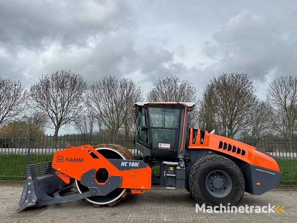 Hamm HC-180-i-year-2022-demo-new-with-dozerblade