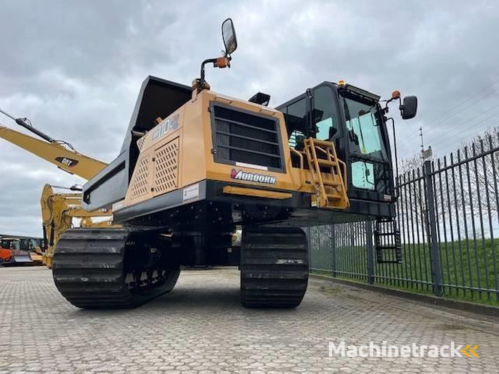 Morooka MST-110CR-with-swivel-slewing-ring-new-unused-2025