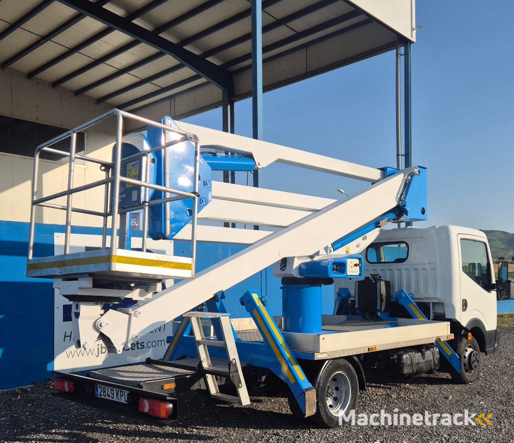 Nissan CABSTAR 35.12 SOCAGE DA320