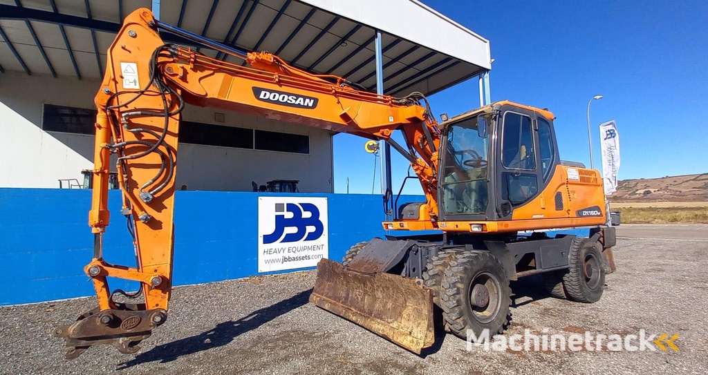 Doosan DX140W-3 *coming soon*