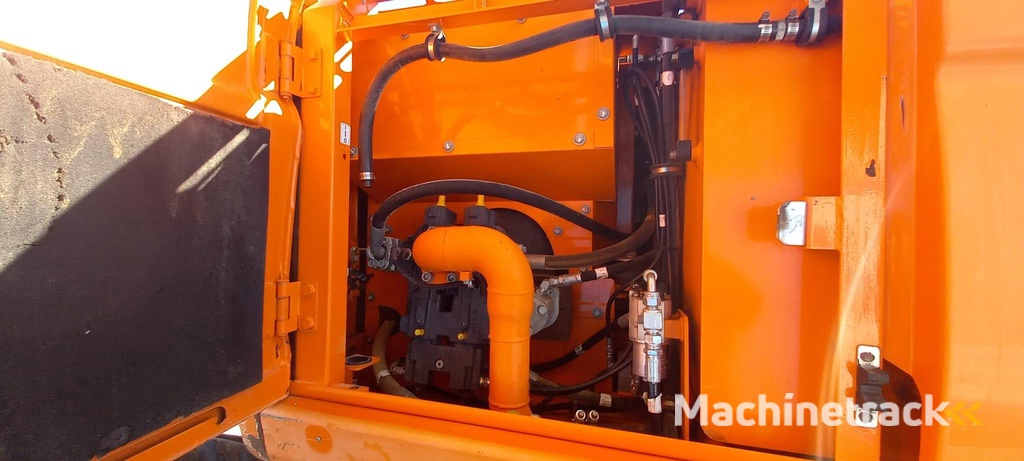 Doosan DX140W-3 *coming soon*