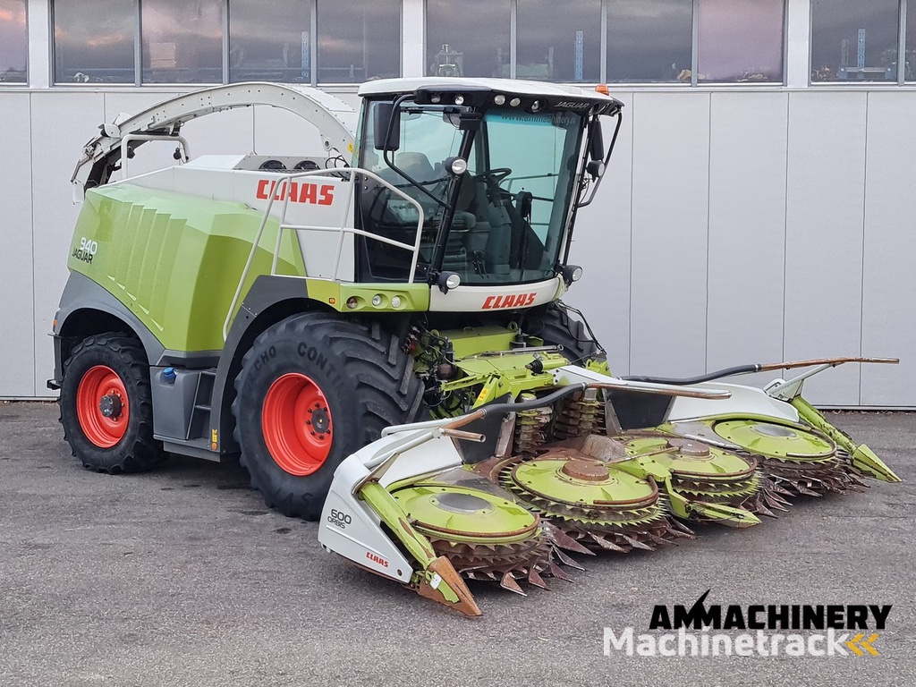 Claas Jaguar 940 forage harvester