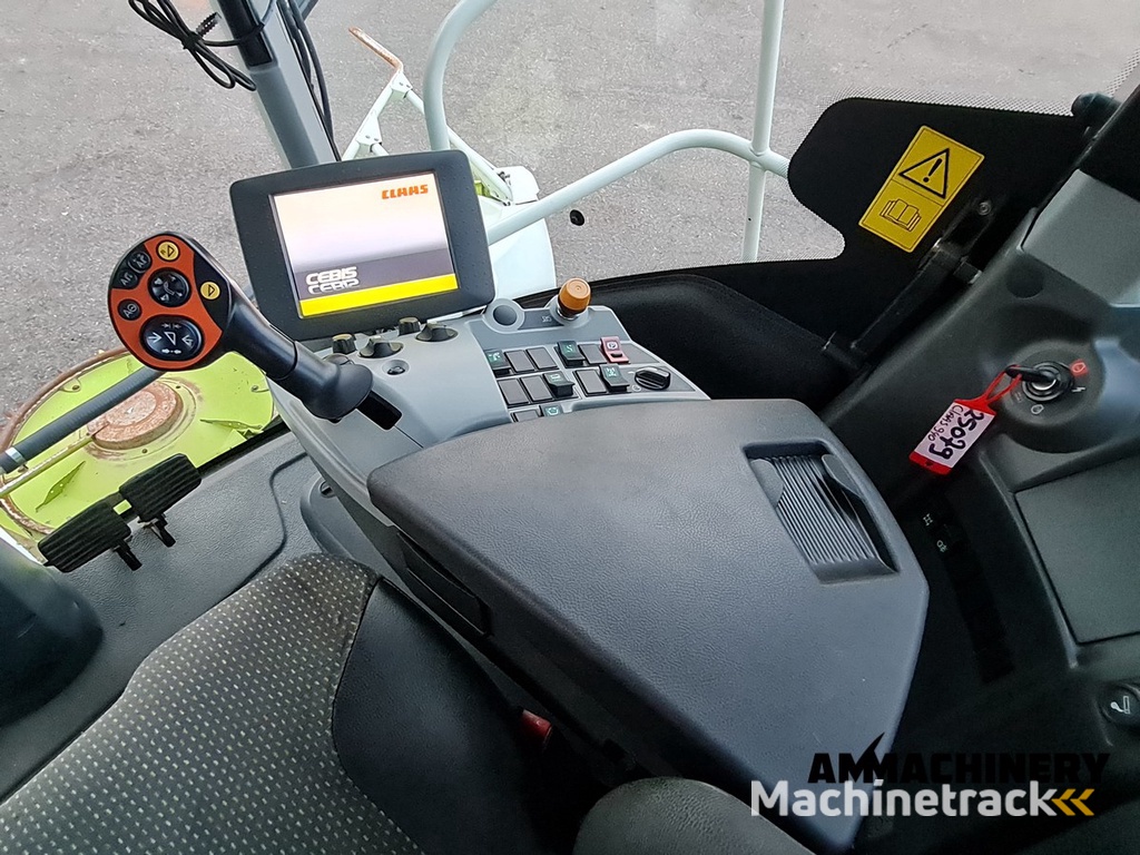 Claas Jaguar 940 forage harvester