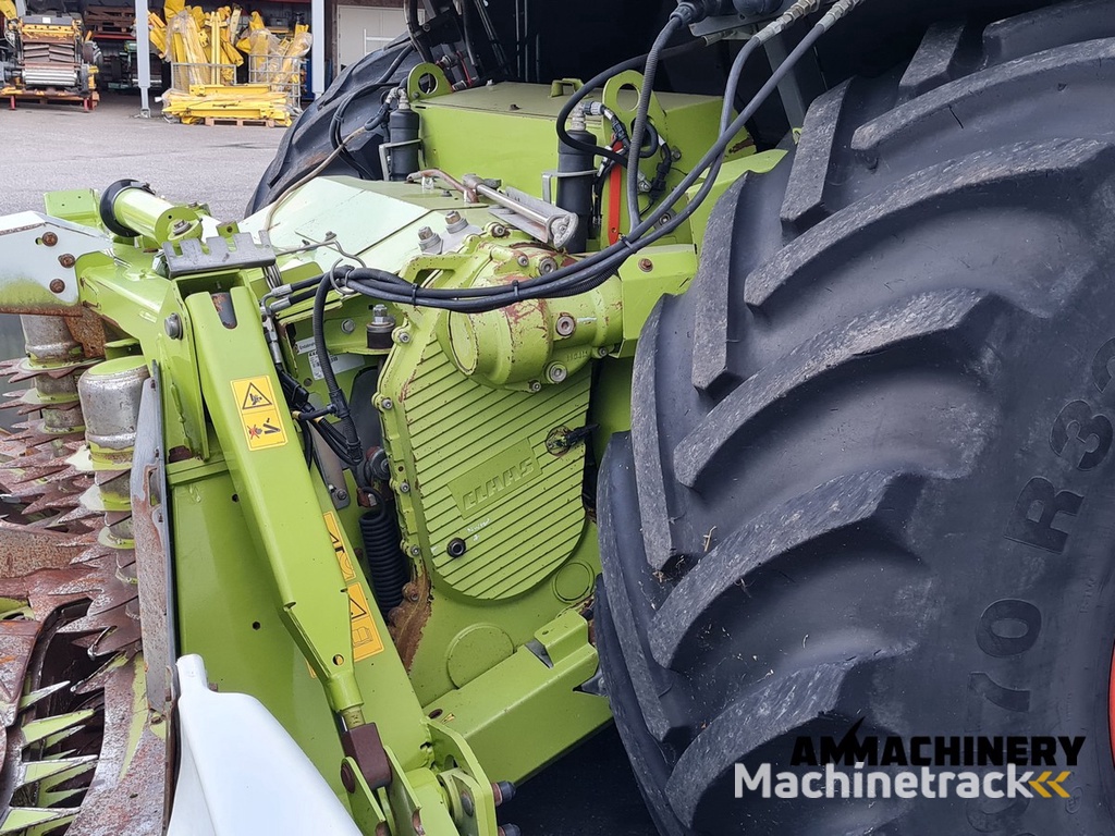Claas Jaguar 940 forage harvester