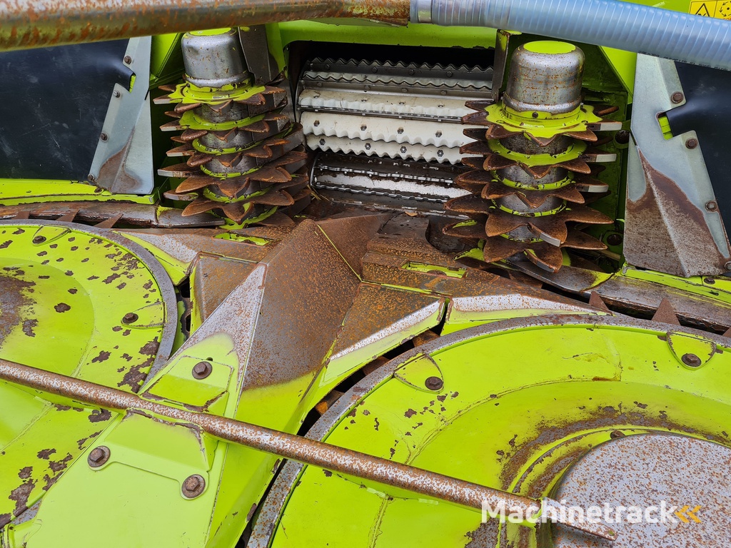 Claas Orbis 600SD rotary corn header