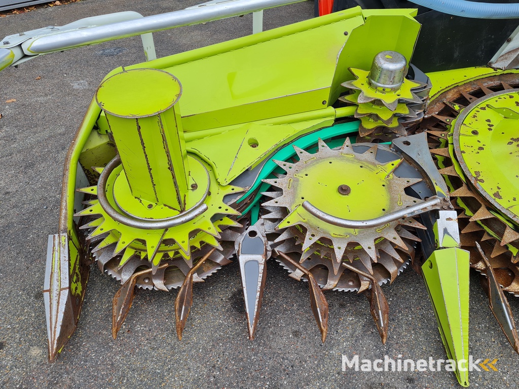 Claas Orbis 600SD rotary corn header