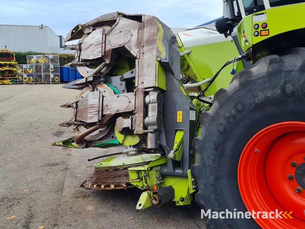 Claas Orbis 600SD rotary corn header