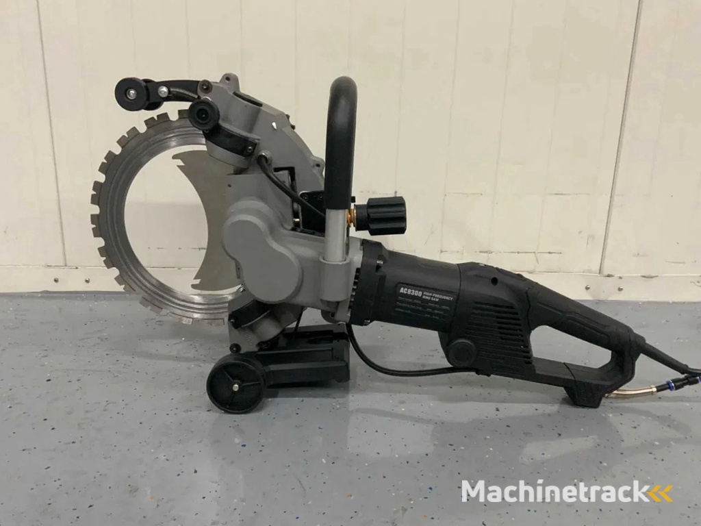 Ultra Force Equipment AC7400 Ringzaag