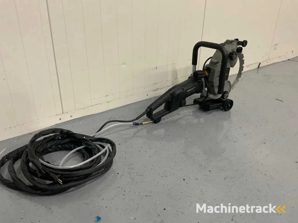 Ultra Force Equipment AC7400 Ringzaag