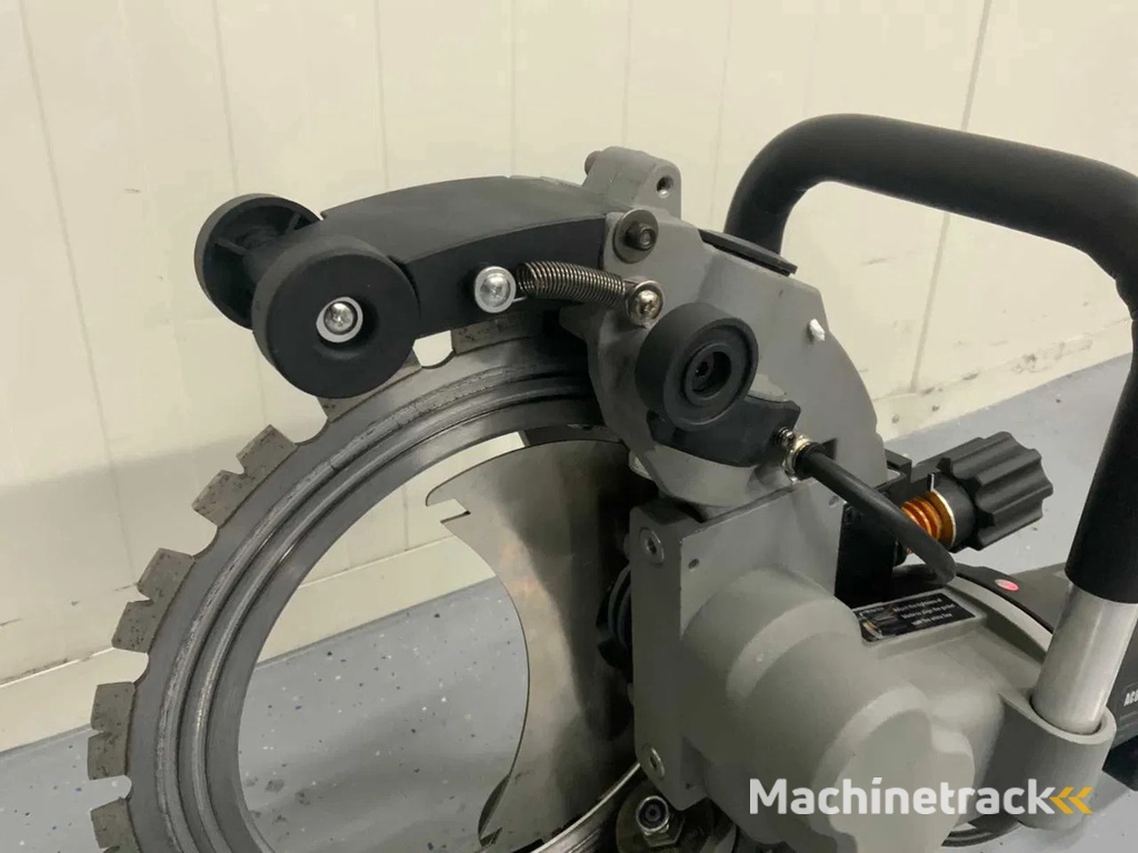 Ultra Force Equipment AC7400 Ringzaag