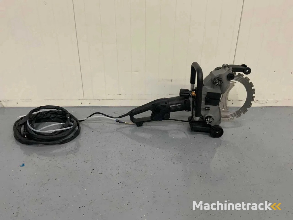 Ultra Force Equipment AC7400 Ringzaag