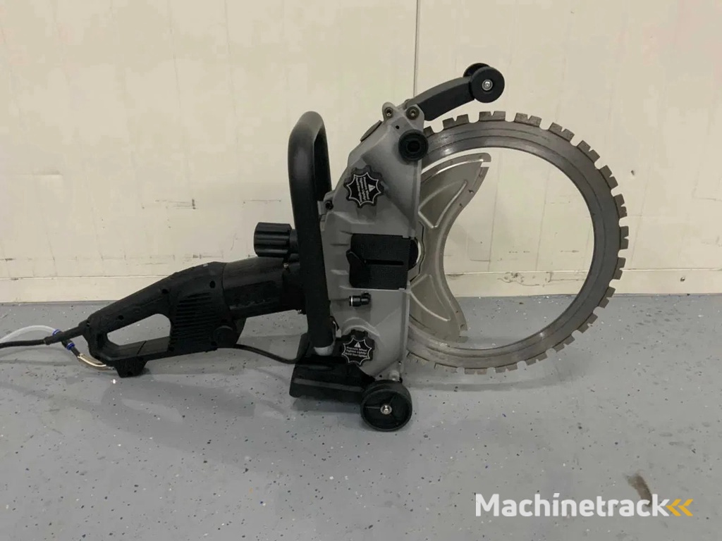 Ultra Force Equipment AC8400 Ringzaag