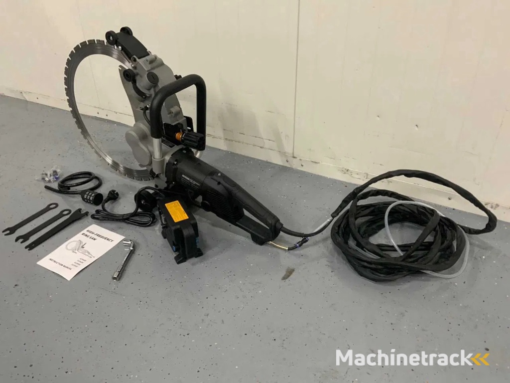 Ultra Force Equipment AC8500 Ringzaag