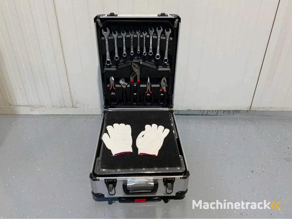 Ultra Force Equipment Gereedschapstrolley incl 725 pcs