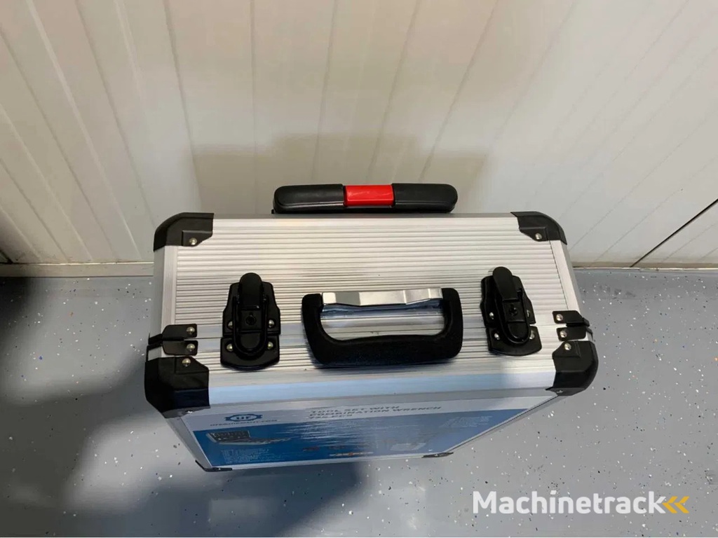 Ultra Force Equipment Gereedschapstrolley incl 725 pcs