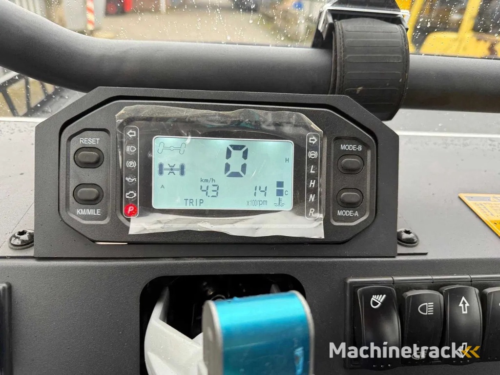 Ultra Force Equipment Warrior 1000 MXD 6 pers