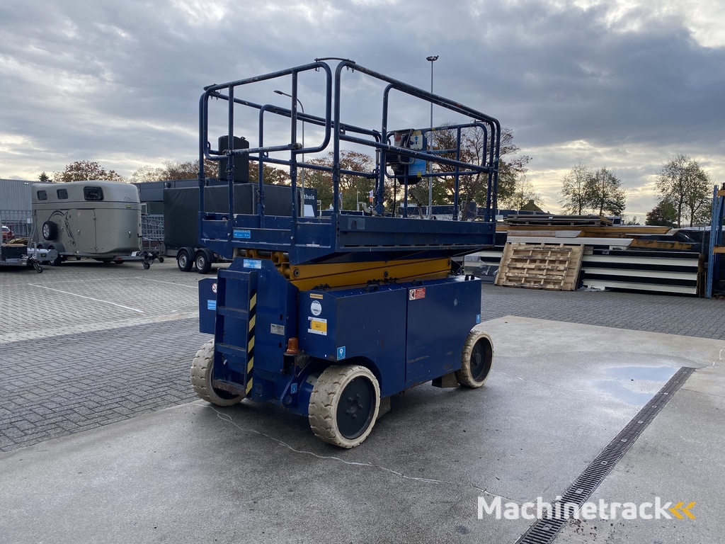 2008 Iteco IT12151, Schaar hoogwerker, 14 meter