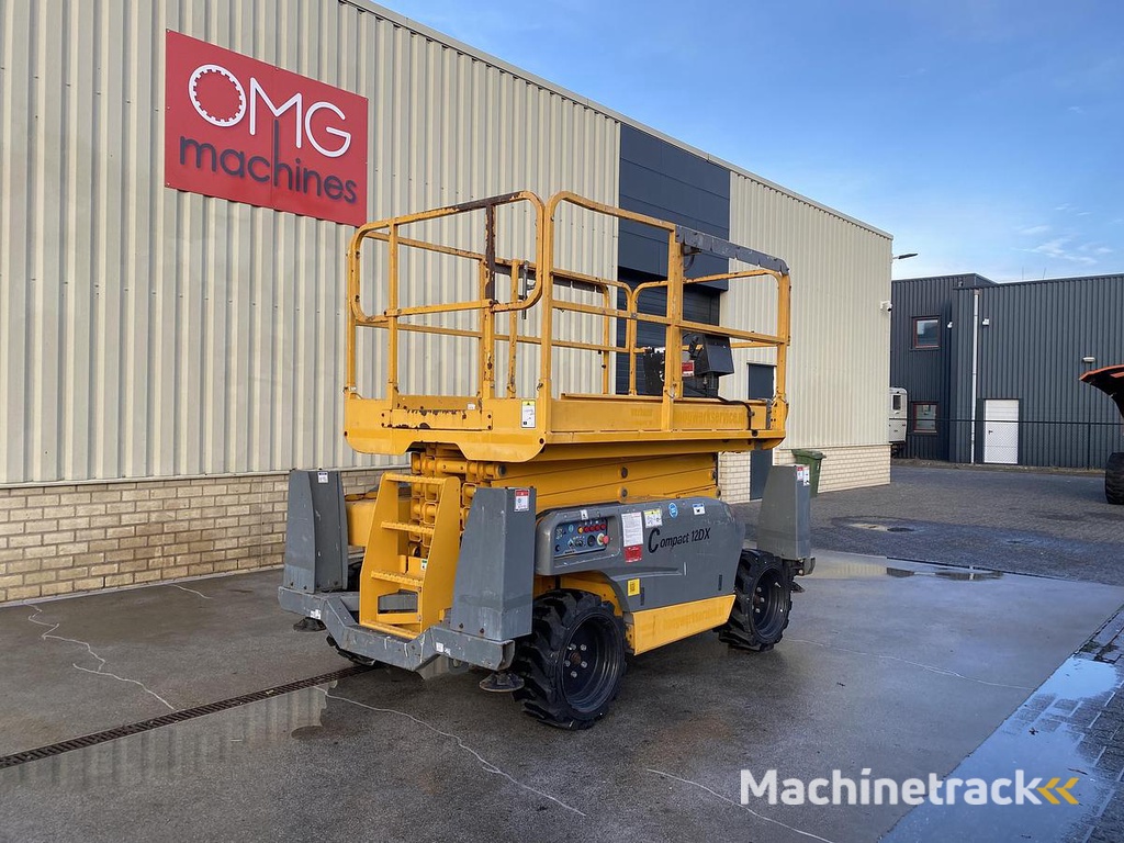 Haulotte Compact 12DX, Schaar hoogwerker, 4X4 Diesel