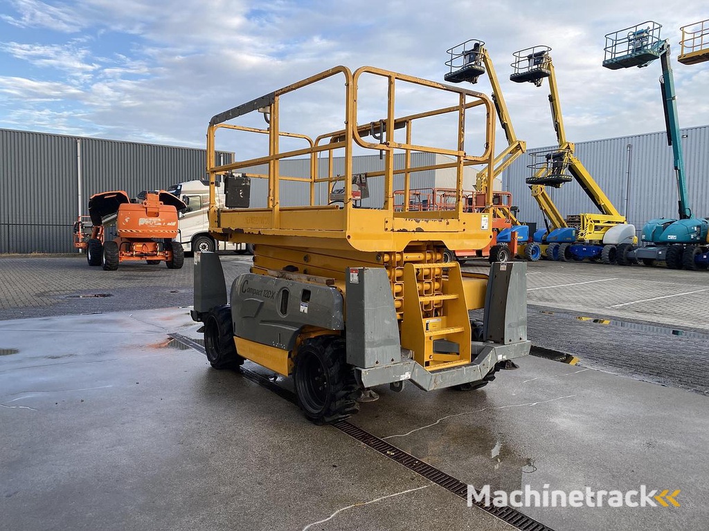 Haulotte Compact 12DX, Schaar hoogwerker, 4X4 Diesel