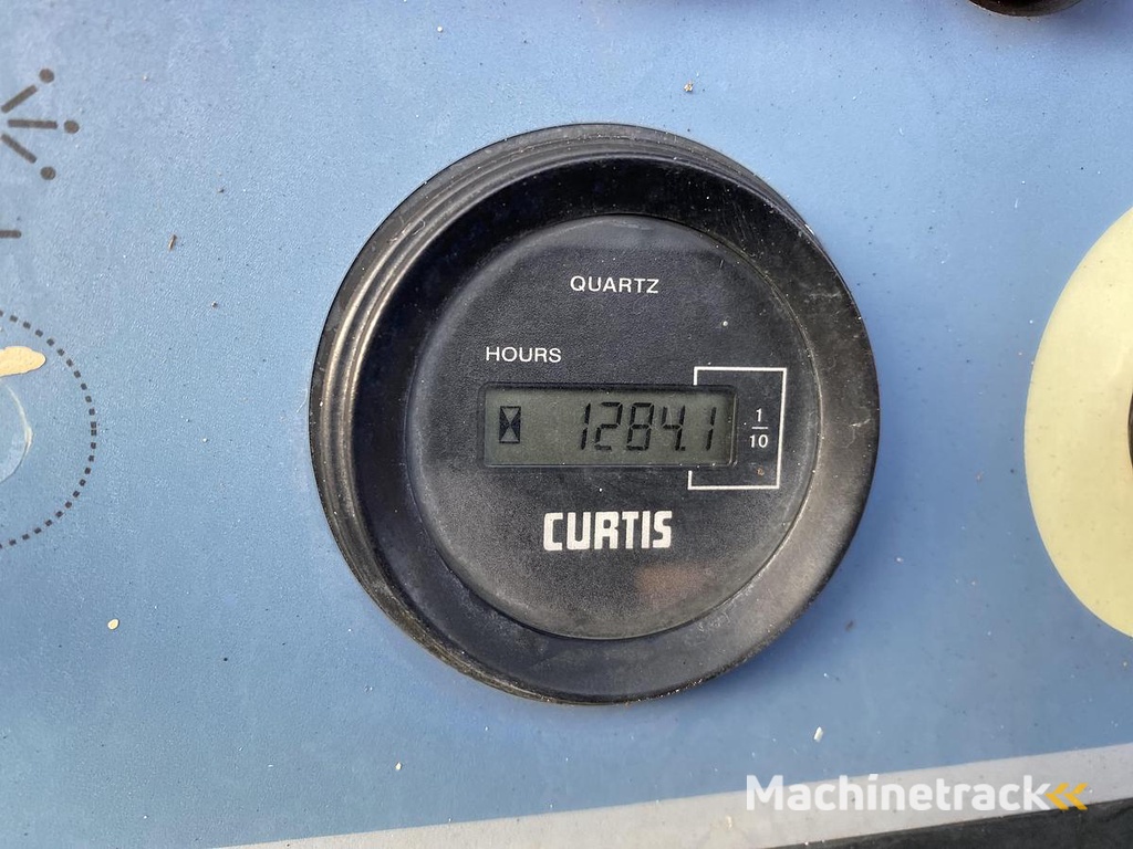 Haulotte Compact 12DX, Schaar hoogwerker, 4X4 Diesel