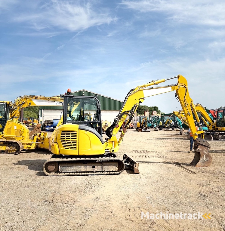 Komatsu PC55MR-5E0