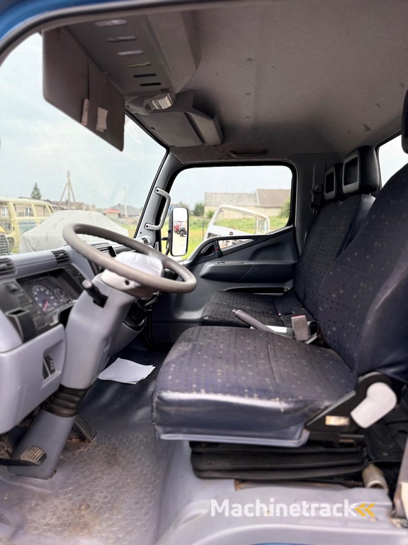 Mitsubishi Canter Fuso 6C18