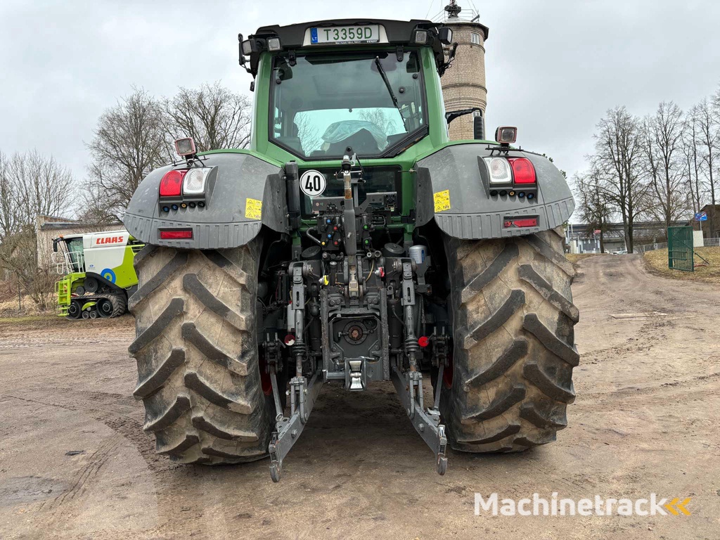 Fendt 936 Reverse Drive