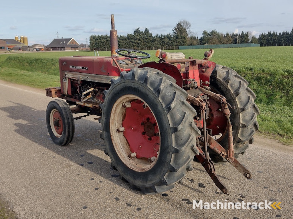 international 423 smalspoor