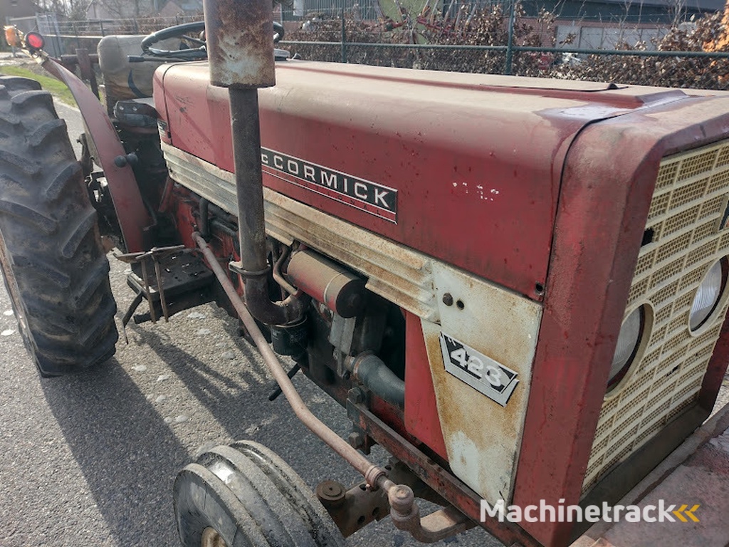 international 423 smalspoor