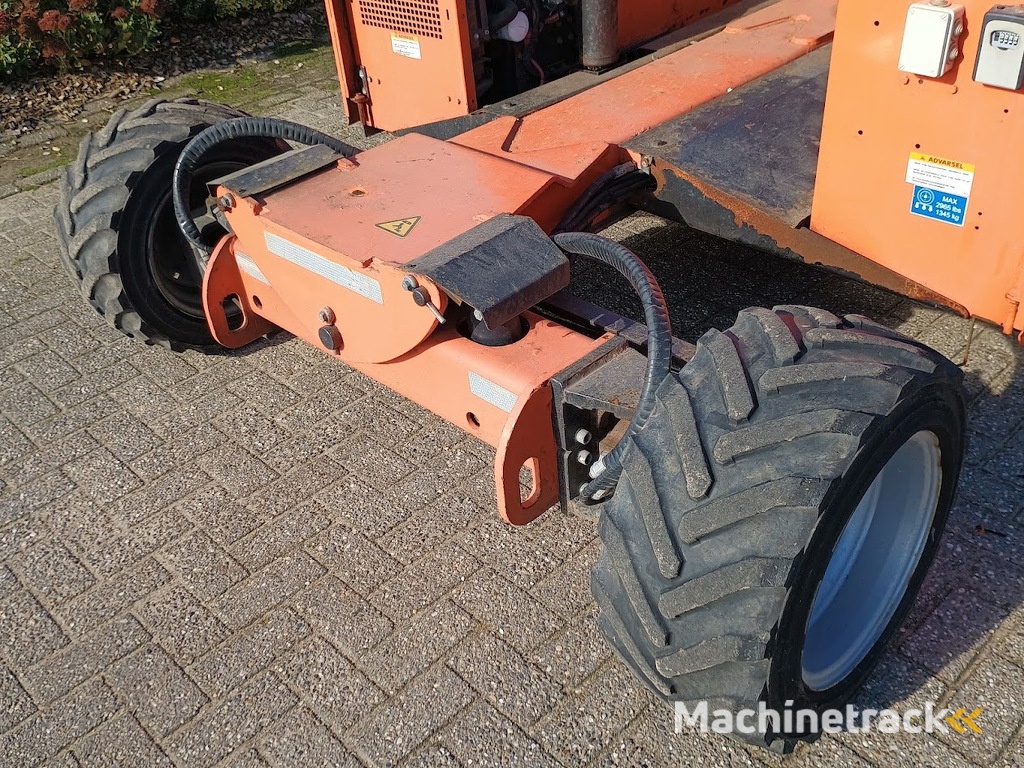 Mec 3084 RT ruwterrrein hoogwerker 4x4