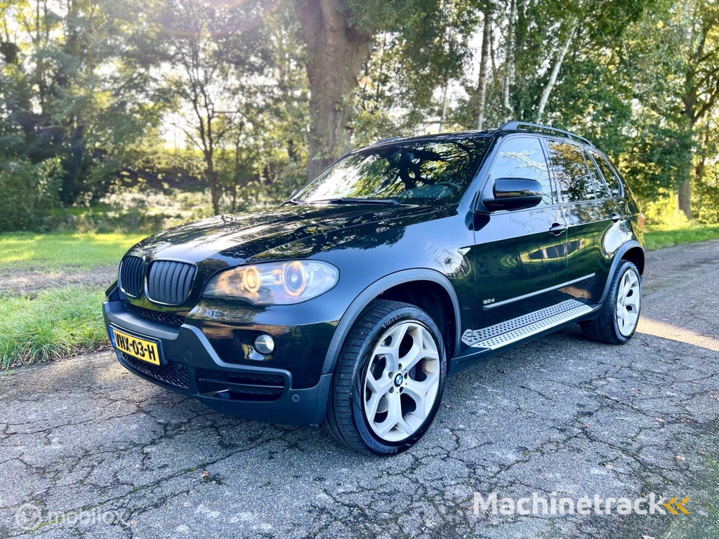 BMW E70 X5 3.0D xDrive Pano Leder CarPlay Stuur.vw  20” ✔️