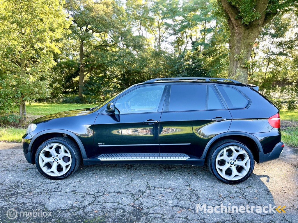 BMW E70 X5 3.0D xDrive Pano Leder CarPlay Stuur.vw  20” ✔️
