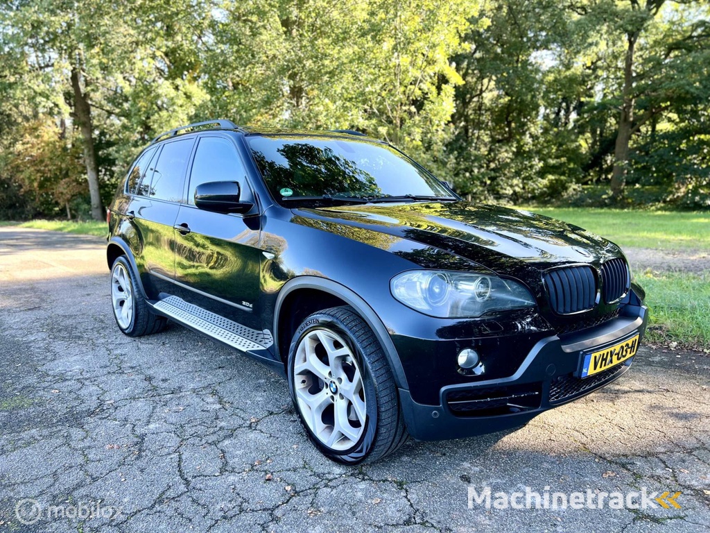 BMW E70 X5 3.0D xDrive Pano Leder CarPlay Stuur.vw  20” ✔️