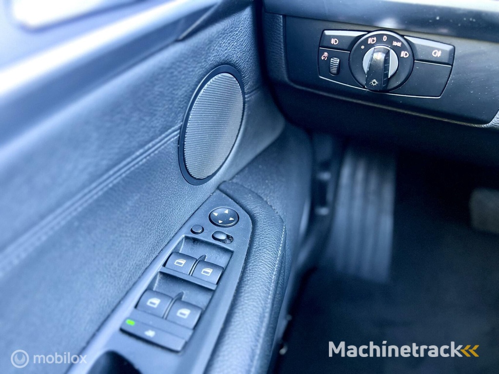 BMW E70 X5 3.0D xDrive Pano Leder CarPlay Stuur.vw  20” ✔️